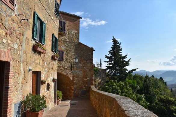 Which Tuscan city is referred to as the ideal city?